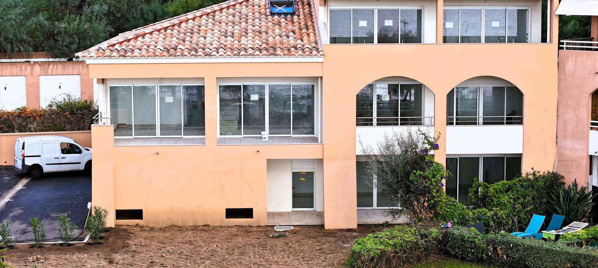 F4 Duplex vue mer à vendre à Ajaccio, Route des Sanguinaires