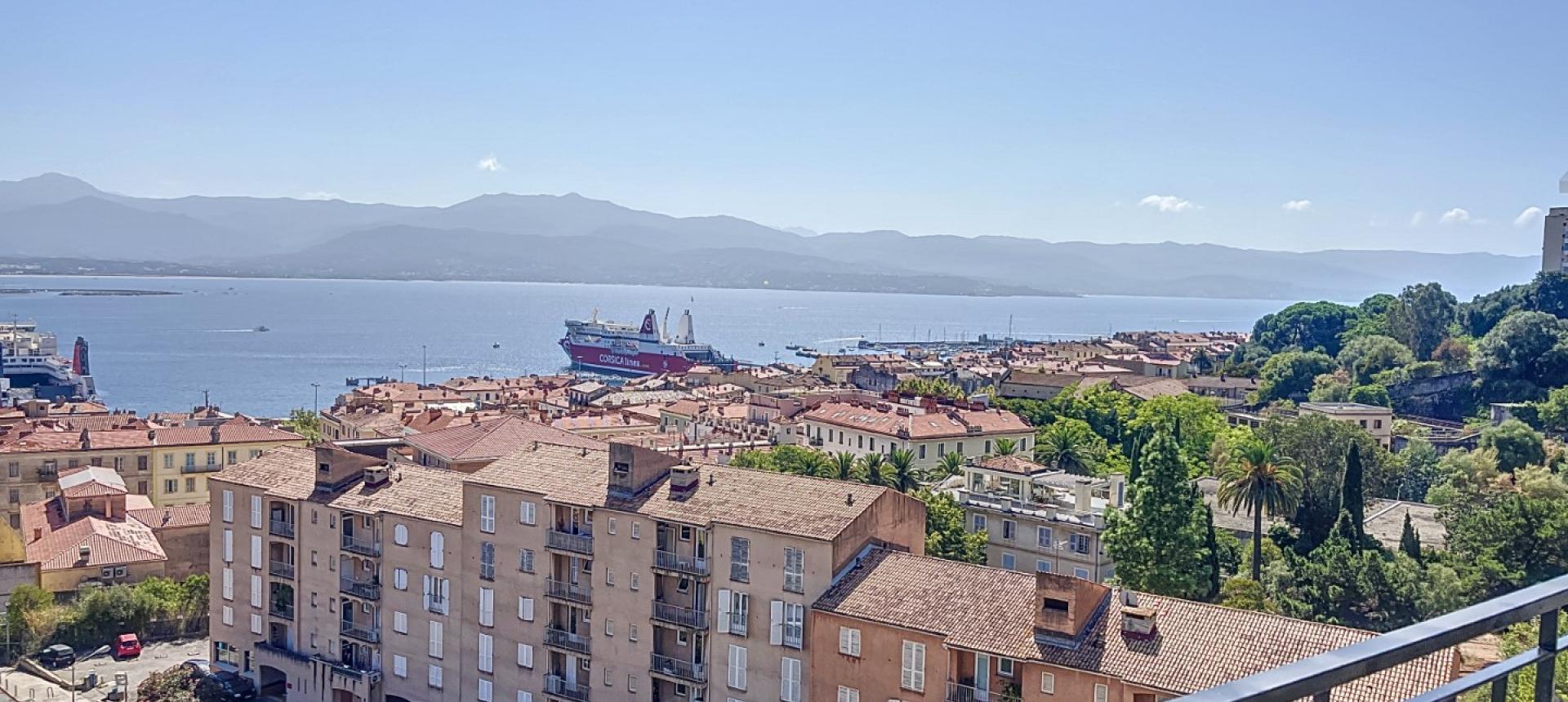 F1 à louer secteur Laetitia à Ajaccio