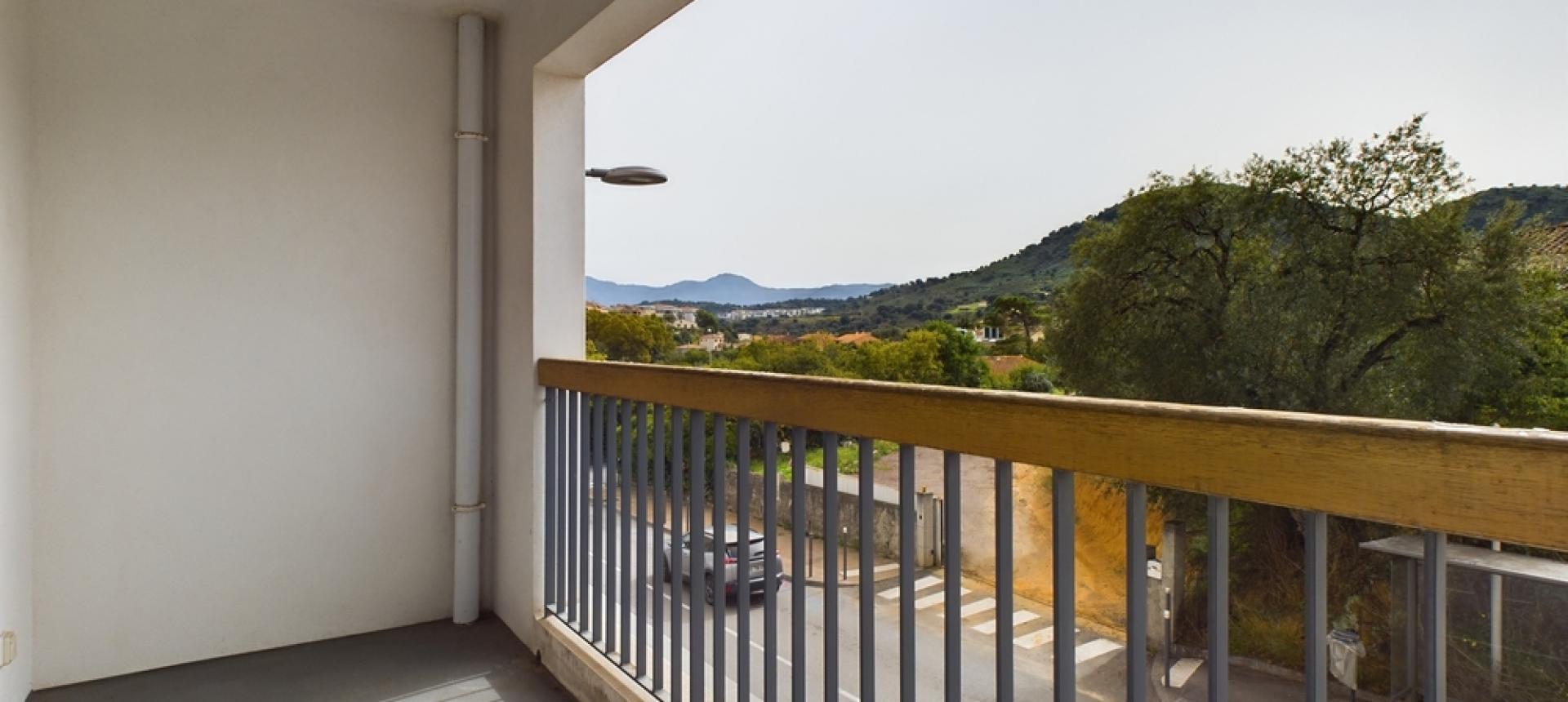 Appartement F2 à vendre à Ajaccio- Secteur Mezzavia