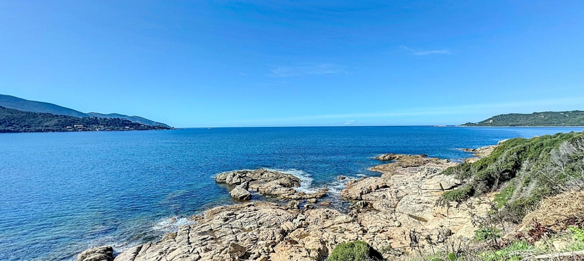 Vente F2 pieds dans l’Eau à Calcatoggio - La Liscia