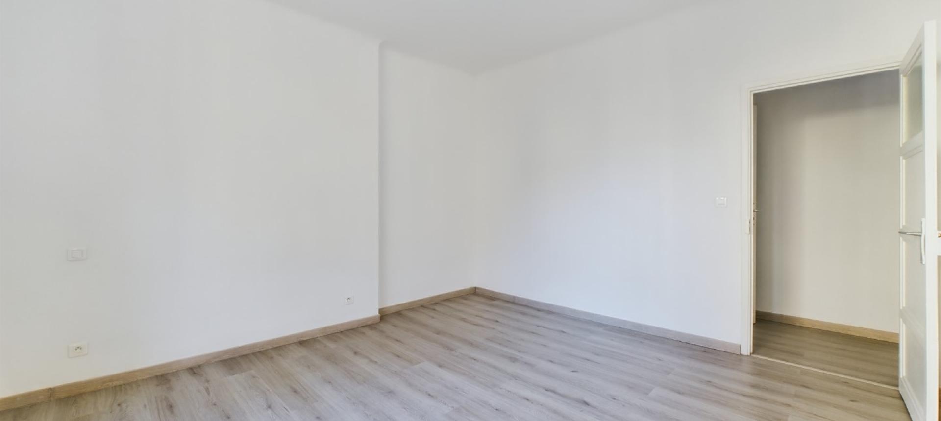 Vente appartement F2 rénové à Ajaccio - Rue de la Pietrina