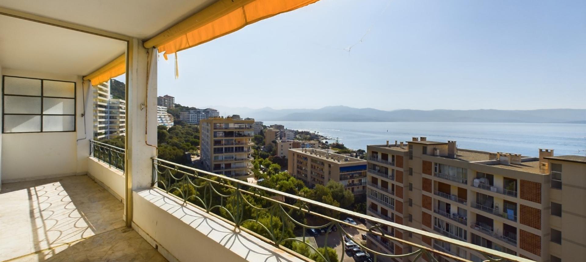 F3 vue mer à vendre à Ajaccio - Résidence Plein Soleil