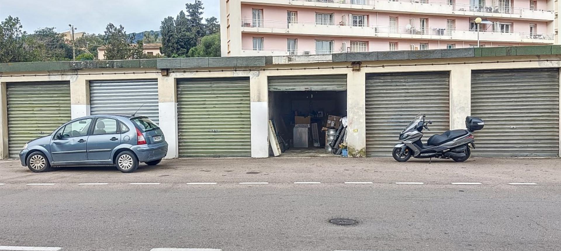 Box fermé secteur Loretto à Ajaccio