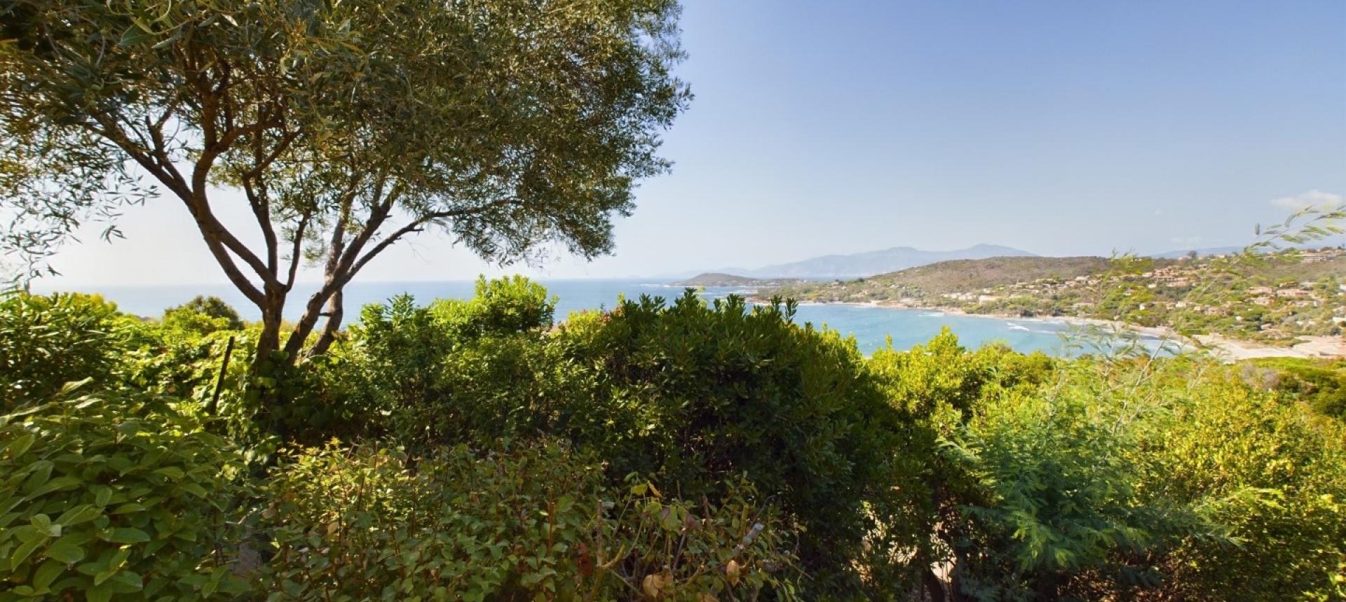 Maison vue mer à vendre - Les marines de Pietrosella