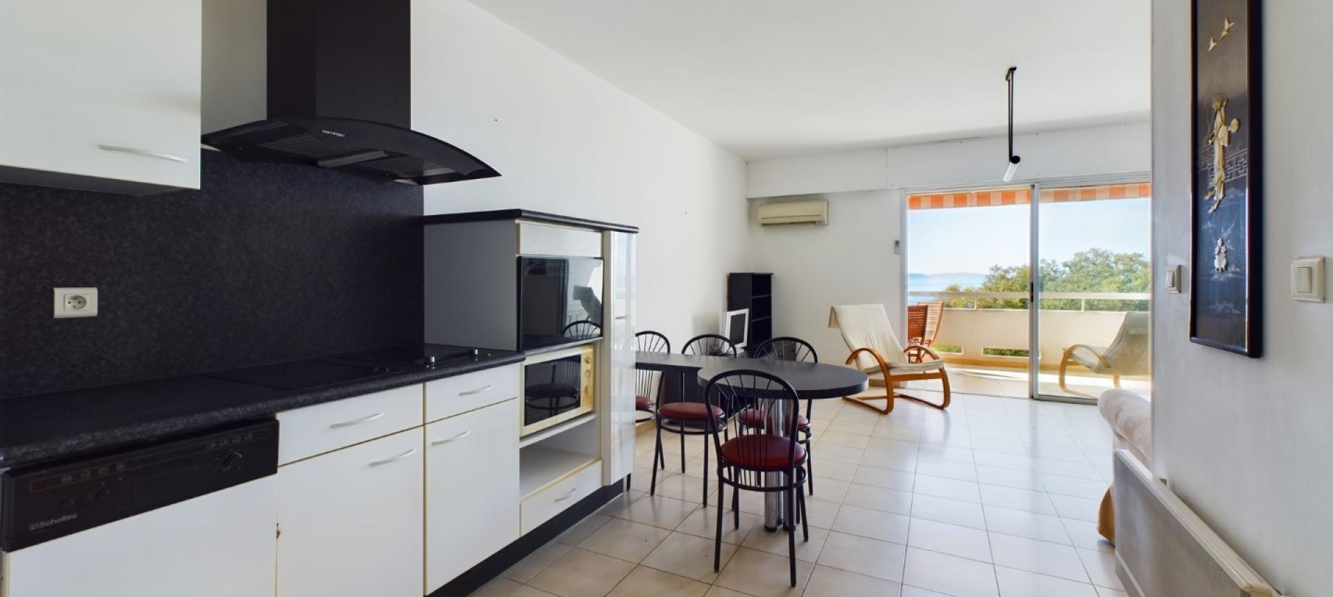 Studio vue mer à vendre à Ajaccio - Route de Sanguinaires