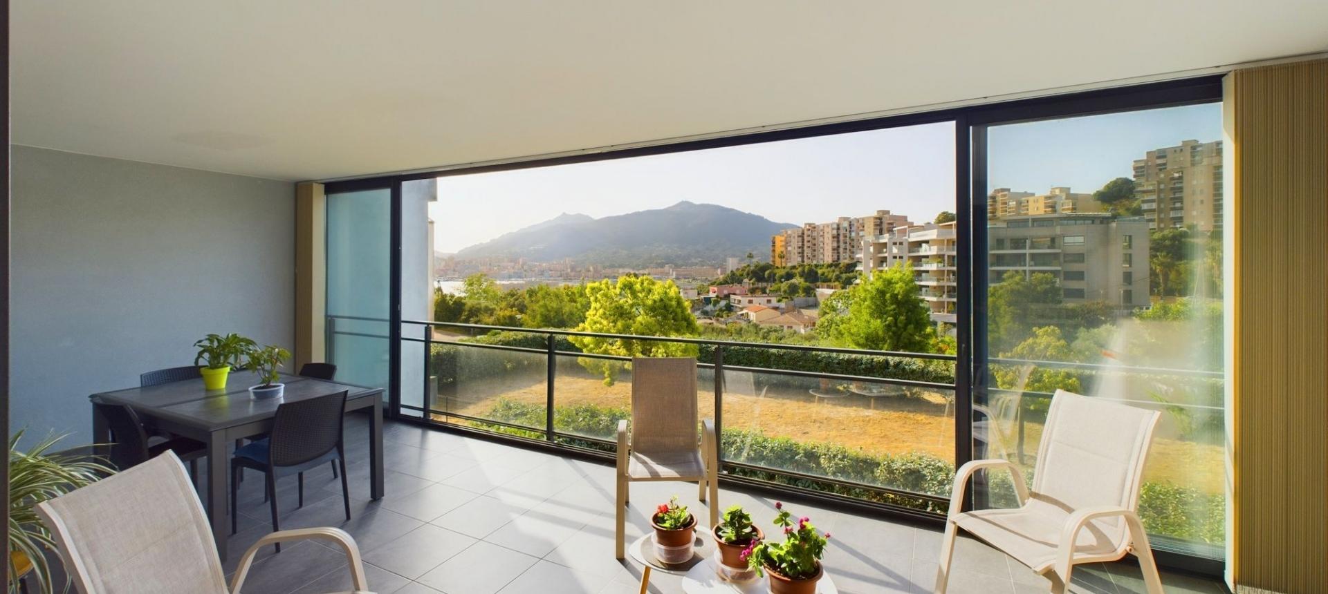 Vente F2 avec terrasse à Ajaccio - Secteur Aspretto