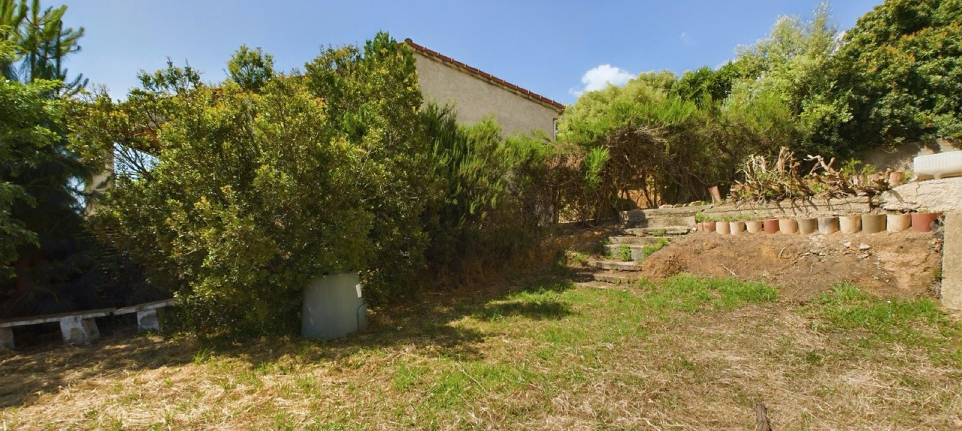 Villa F5+F3 à vendre près d'Ajaccio à Afa