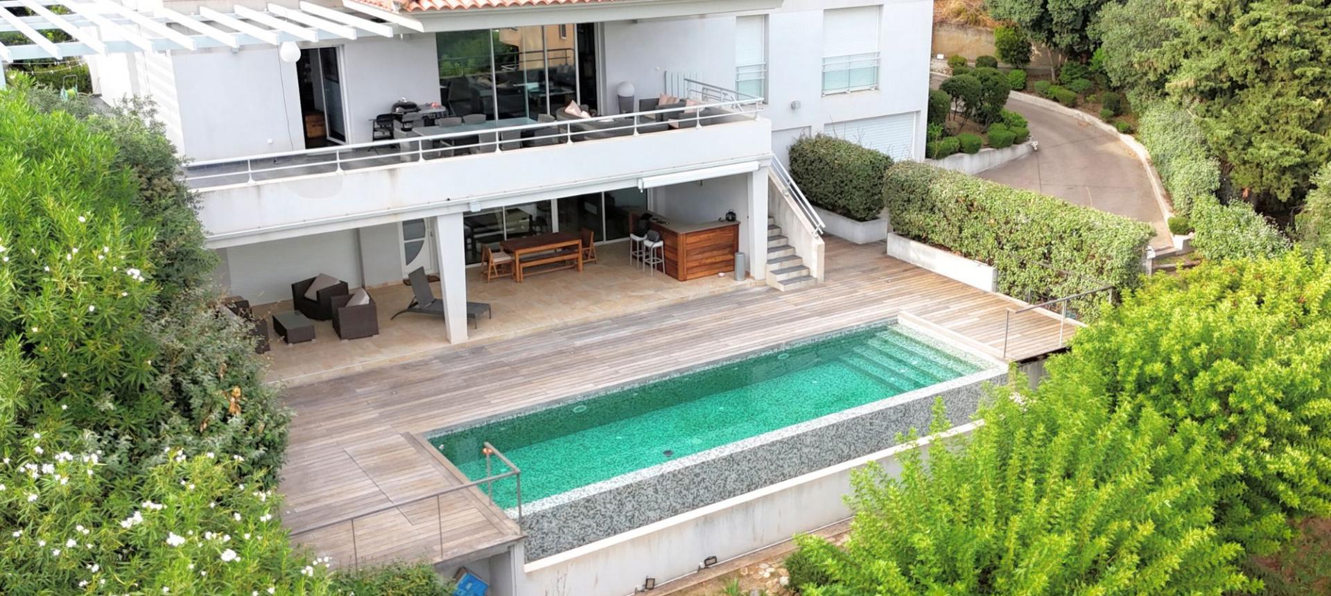 Maison F4+F3 avec piscine à vendre à Ajaccio - Sanguinaires