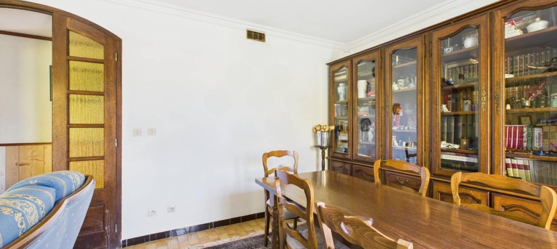 MAISON A VENDRE A CONFINA